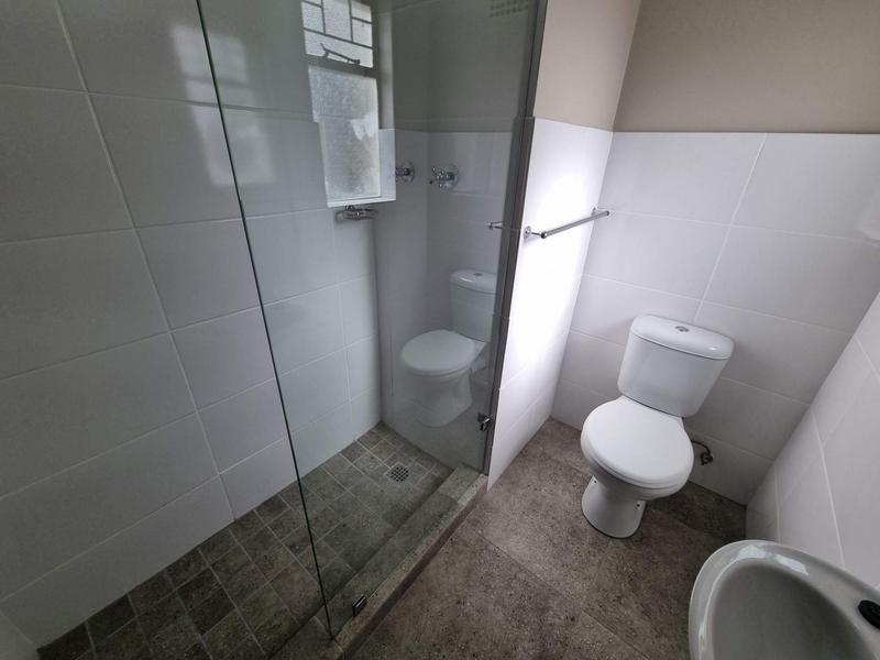 5 Bedroom Property for Sale in De Kuilen Western Cape